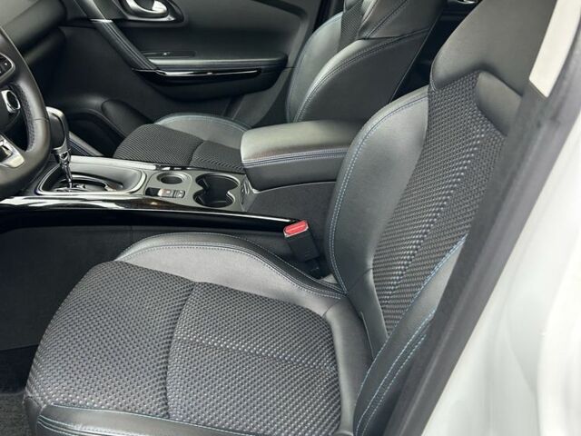 Білий Рено Kadjar, об'ємом двигуна 1.5 л та пробігом 184 тис. км за 19900 $, фото 5 на Automoto.ua