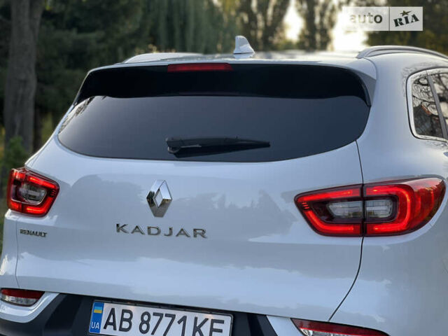 Белый Рено Kadjar, объемом двигателя 1.5 л и пробегом 54 тыс. км за 25300 $, фото 29 на Automoto.ua