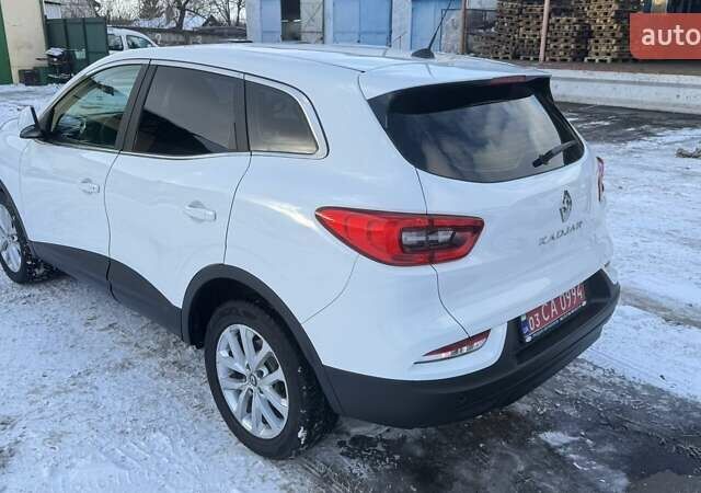 Белый Рено Kadjar, объемом двигателя 0 л и пробегом 222 тыс. км за 17500 $, фото 8 на Automoto.ua