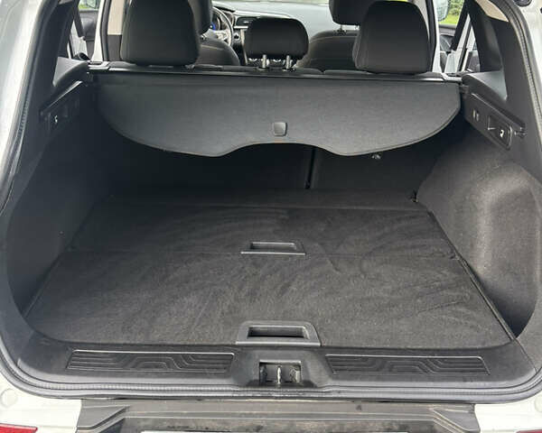 Білий Рено Kadjar, об'ємом двигуна 1.5 л та пробігом 196 тис. км за 17400 $, фото 21 на Automoto.ua