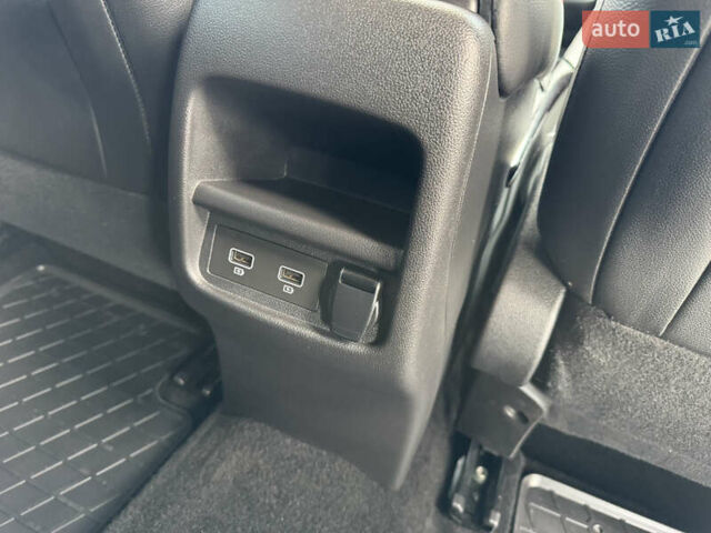 Білий Рено Kadjar, об'ємом двигуна 1.46 л та пробігом 190 тис. км за 18700 $, фото 39 на Automoto.ua