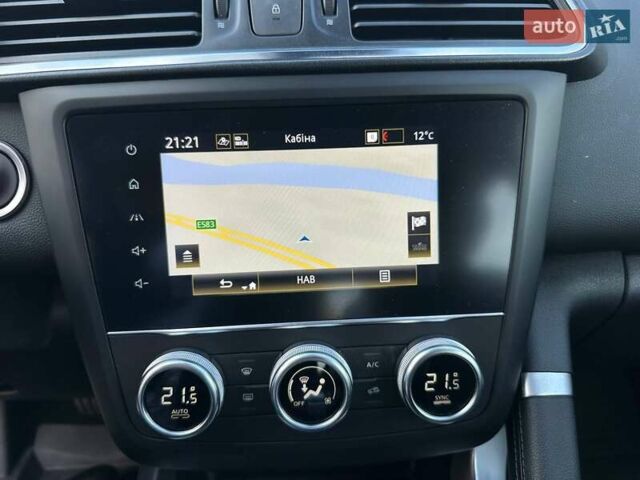 Белый Рено Kadjar, объемом двигателя 1.46 л и пробегом 50 тыс. км за 22300 $, фото 57 на Automoto.ua