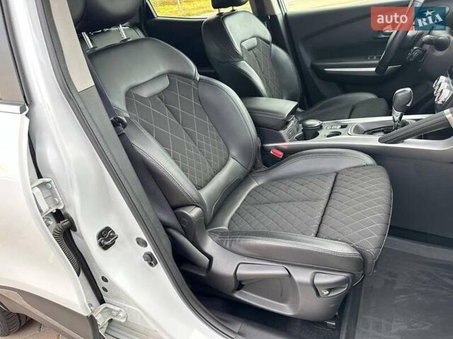 Белый Рено Kadjar, объемом двигателя 1.46 л и пробегом 50 тыс. км за 22300 $, фото 61 на Automoto.ua
