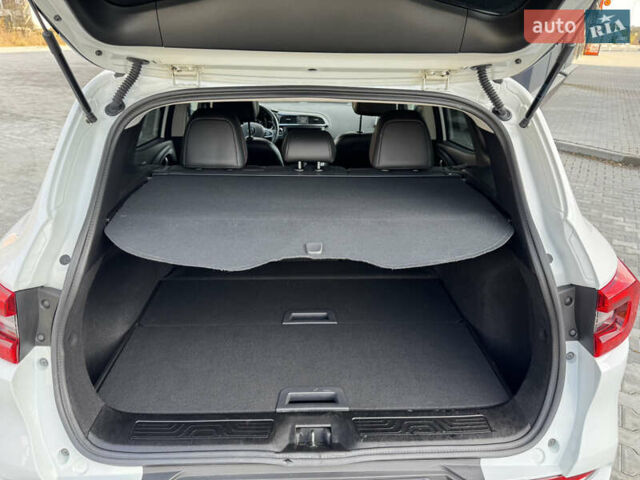 Білий Рено Kadjar, об'ємом двигуна 1.46 л та пробігом 190 тис. км за 18700 $, фото 43 на Automoto.ua