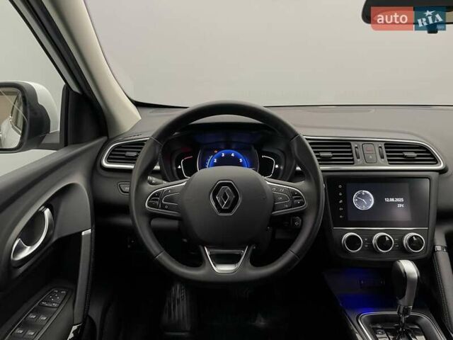 Белый Рено Kadjar, объемом двигателя 1.2 л и пробегом 85 тыс. км за 17241 $, фото 9 на Automoto.ua