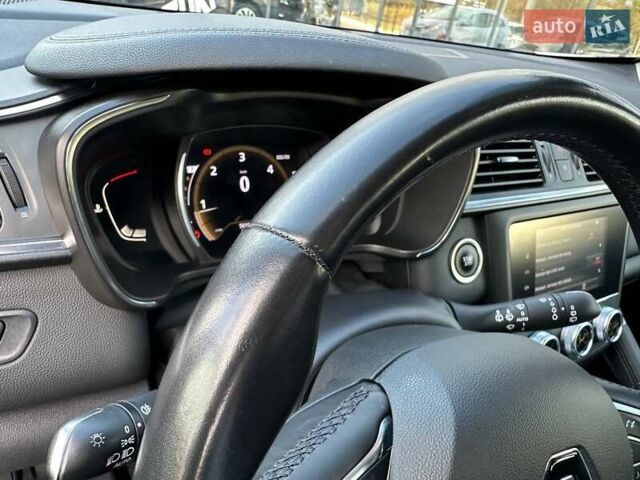 Белый Рено Kadjar, объемом двигателя 1.46 л и пробегом 50 тыс. км за 22300 $, фото 43 на Automoto.ua