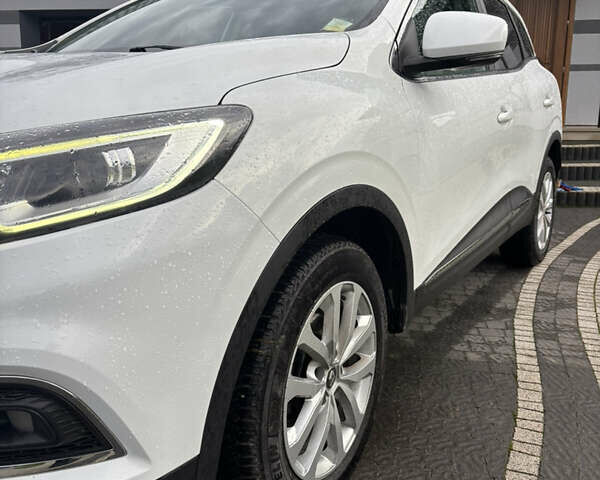 Білий Рено Kadjar, об'ємом двигуна 1.5 л та пробігом 196 тис. км за 17400 $, фото 9 на Automoto.ua