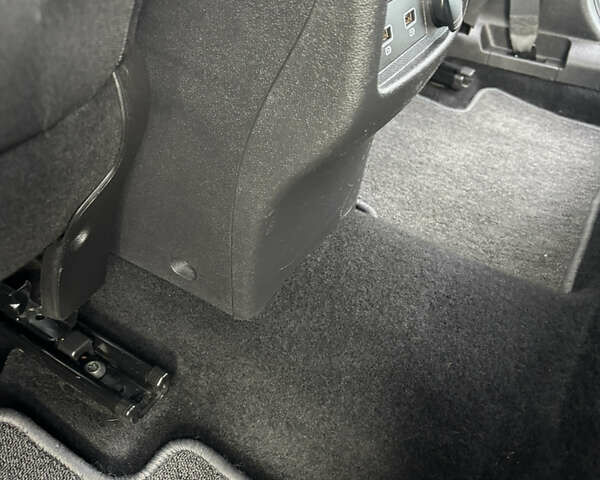 Білий Рено Kadjar, об'ємом двигуна 1.5 л та пробігом 196 тис. км за 17400 $, фото 24 на Automoto.ua