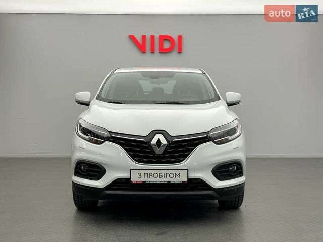 Белый Рено Kadjar, объемом двигателя 1.2 л и пробегом 85 тыс. км за 17241 $, фото 20 на Automoto.ua