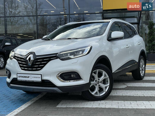 Білий Рено Kadjar, об'ємом двигуна 1.46 л та пробігом 72 тис. км за 22990 $, фото 1 на Automoto.ua