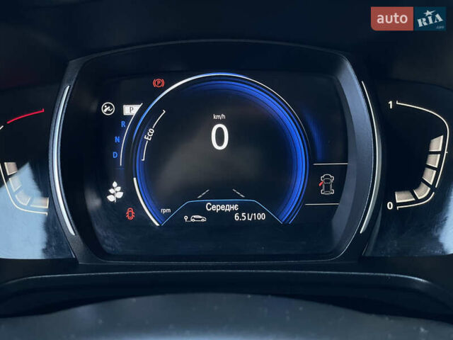 Белый Рено Kadjar, объемом двигателя 1.46 л и пробегом 103 тыс. км за 20900 $, фото 26 на Automoto.ua