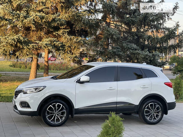 Білий Рено Kadjar, об'ємом двигуна 1.5 л та пробігом 54 тис. км за 25300 $, фото 2 на Automoto.ua