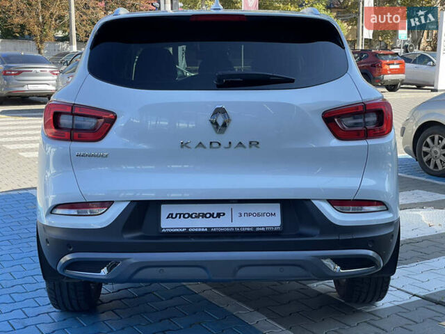 Белый Рено Kadjar, объемом двигателя 1.46 л и пробегом 103 тыс. км за 20900 $, фото 6 на Automoto.ua