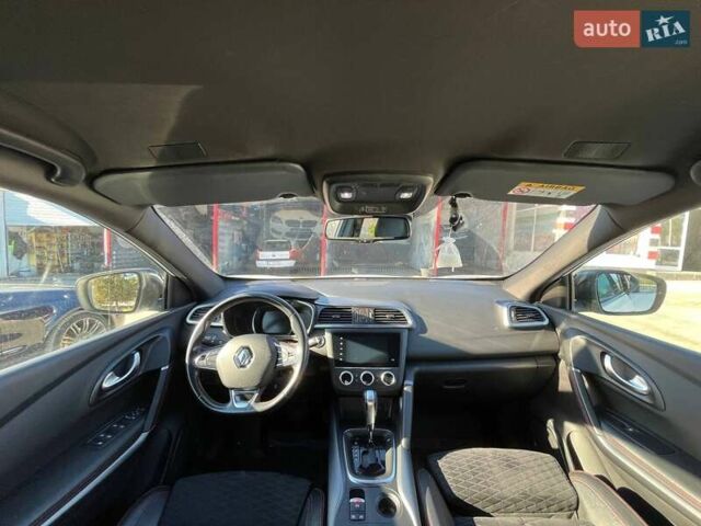 Белый Рено Kadjar, объемом двигателя 1.46 л и пробегом 56 тыс. км за 21000 $, фото 10 на Automoto.ua