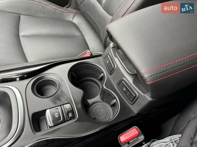 Білий Рено Kadjar, об'ємом двигуна 1.46 л та пробігом 191 тис. км за 18800 $, фото 49 на Automoto.ua