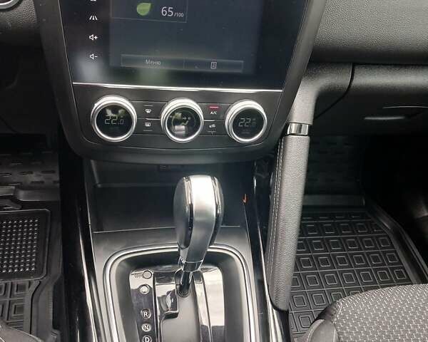 Белый Рено Kadjar, объемом двигателя 1.5 л и пробегом 117 тыс. км за 19200 $, фото 43 на Automoto.ua