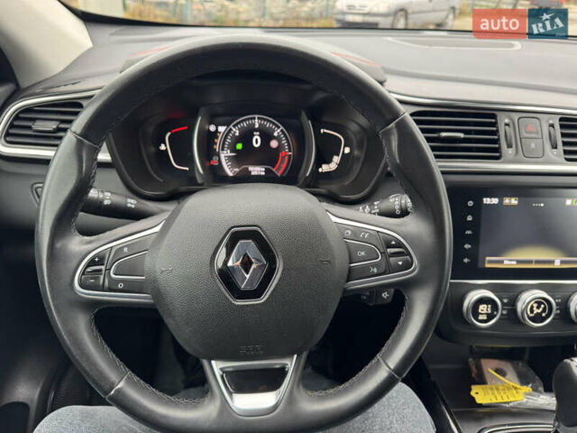Білий Рено Kadjar, об'ємом двигуна 1.46 л та пробігом 191 тис. км за 18800 $, фото 44 на Automoto.ua
