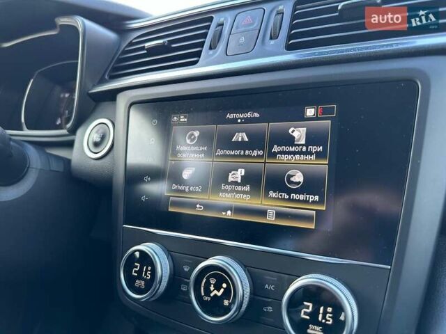 Белый Рено Kadjar, объемом двигателя 1.46 л и пробегом 50 тыс. км за 22300 $, фото 55 на Automoto.ua