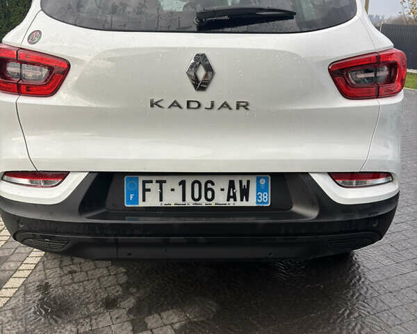 Білий Рено Kadjar, об'ємом двигуна 1.5 л та пробігом 196 тис. км за 17400 $, фото 7 на Automoto.ua