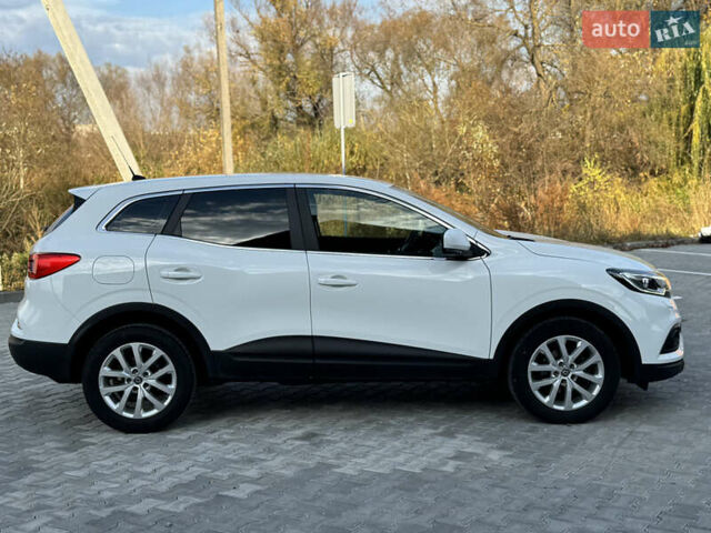 Білий Рено Kadjar, об'ємом двигуна 1.46 л та пробігом 190 тис. км за 18700 $, фото 10 на Automoto.ua