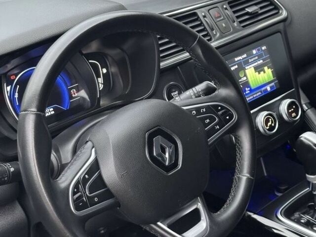 Білий Рено Kadjar, об'ємом двигуна 1.5 л та пробігом 97 тис. км за 19300 $, фото 12 на Automoto.ua