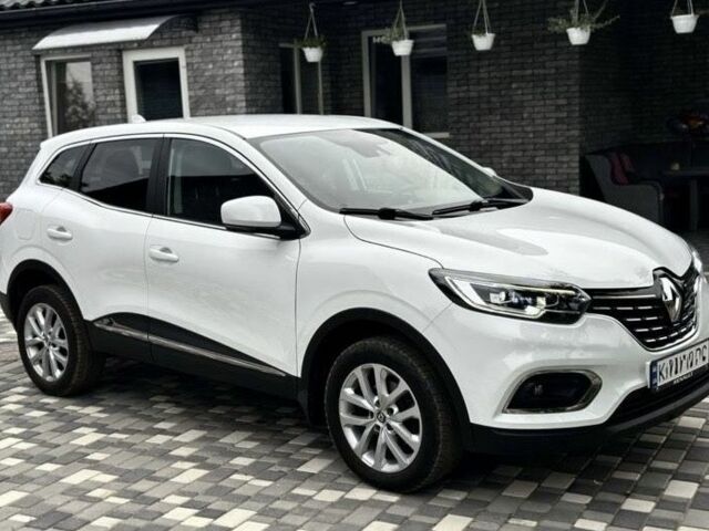Білий Рено Kadjar, об'ємом двигуна 1.5 л та пробігом 97 тис. км за 19300 $, фото 3 на Automoto.ua