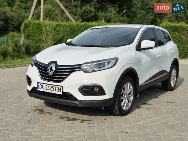 Белый Рено Kadjar, объемом двигателя 1.46 л и пробегом 73 тыс. км за 20900 $, фото 41 на Automoto.ua