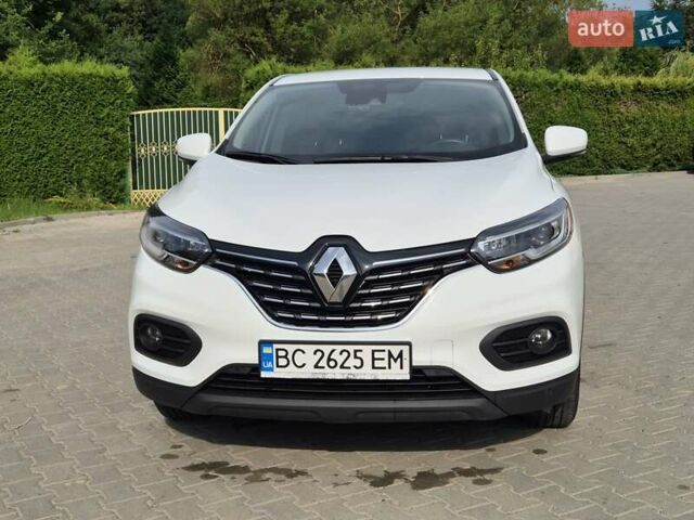 Белый Рено Kadjar, объемом двигателя 1.46 л и пробегом 73 тыс. км за 20900 $, фото 24 на Automoto.ua