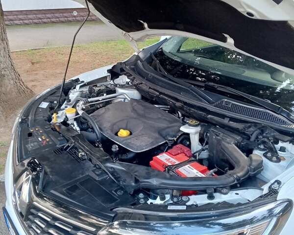Белый Рено Kadjar, объемом двигателя 1.46 л и пробегом 230 тыс. км за 18999 $, фото 10 на Automoto.ua