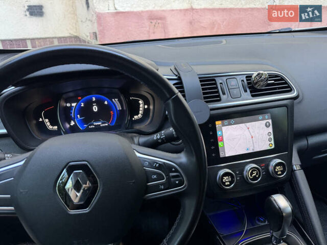 Белый Рено Kadjar, объемом двигателя 1.46 л и пробегом 165 тыс. км за 23300 $, фото 9 на Automoto.ua