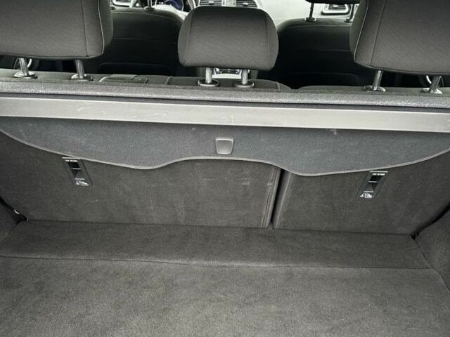 Білий Рено Kadjar, об'ємом двигуна 1.5 л та пробігом 97 тис. км за 19300 $, фото 18 на Automoto.ua