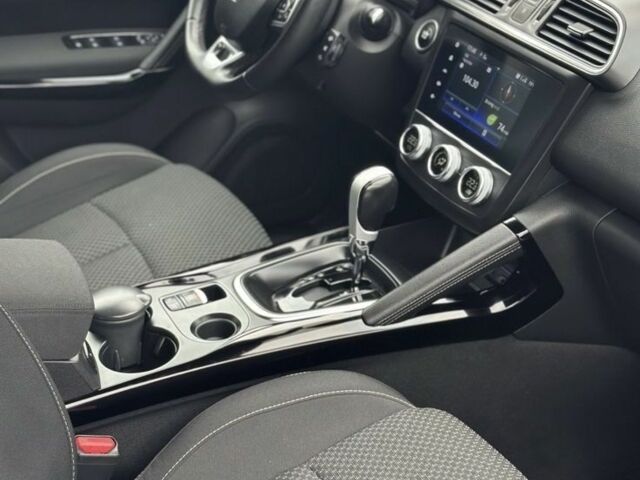 Білий Рено Kadjar, об'ємом двигуна 1.5 л та пробігом 97 тис. км за 19300 $, фото 10 на Automoto.ua