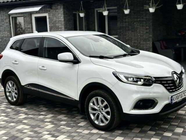 Білий Рено Kadjar, об'ємом двигуна 1.5 л та пробігом 97 тис. км за 19300 $, фото 5 на Automoto.ua