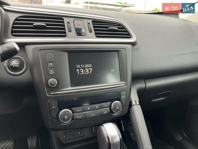 Бежевый Рено Kadjar, объемом двигателя 1.46 л и пробегом 97 тыс. км за 16999 $, фото 21 на Automoto.ua