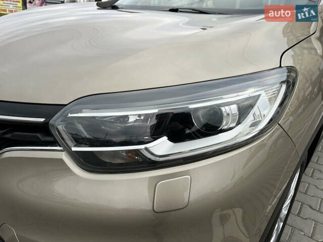 Бежевый Рено Kadjar, объемом двигателя 1.46 л и пробегом 97 тыс. км за 16999 $, фото 8 на Automoto.ua
