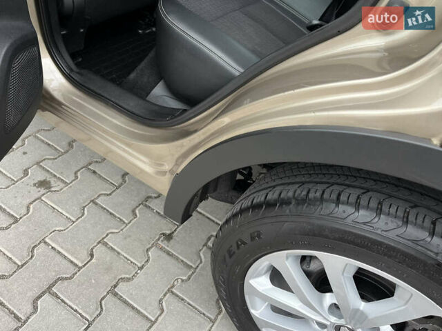 Бежевый Рено Kadjar, объемом двигателя 1.46 л и пробегом 97 тыс. км за 16999 $, фото 28 на Automoto.ua