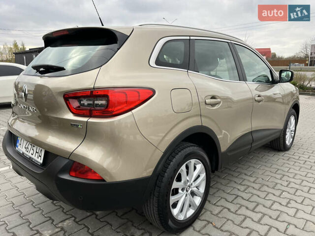 Бежевый Рено Kadjar, объемом двигателя 1.46 л и пробегом 97 тыс. км за 17500 $, фото 4 на Automoto.ua