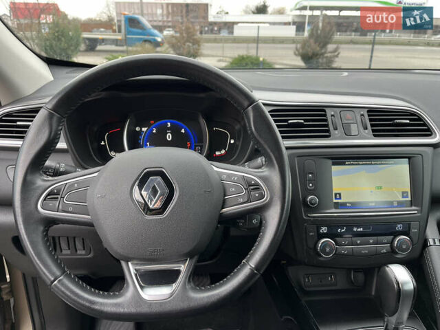 Бежевый Рено Kadjar, объемом двигателя 1.46 л и пробегом 97 тыс. км за 17500 $, фото 22 на Automoto.ua