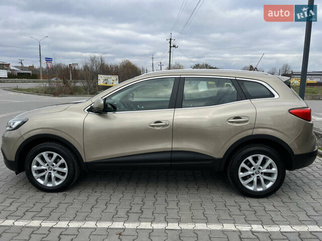Бежевый Рено Kadjar, объемом двигателя 1.46 л и пробегом 97 тыс. км за 17500 $, фото 1 на Automoto.ua