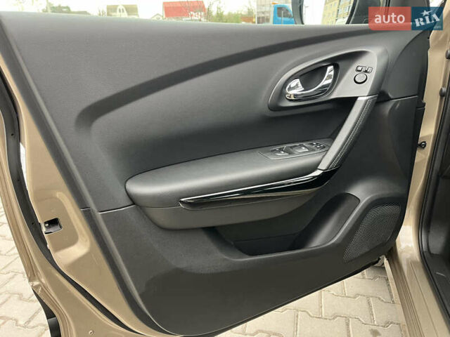 Бежевый Рено Kadjar, объемом двигателя 1.46 л и пробегом 97 тыс. км за 17500 $, фото 24 на Automoto.ua