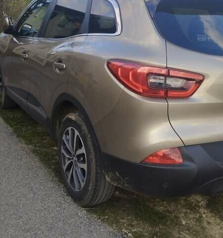 Бежевый Рено Kadjar, объемом двигателя 1.46 л и пробегом 116 тыс. км за 14297 $, фото 1 на Automoto.ua
