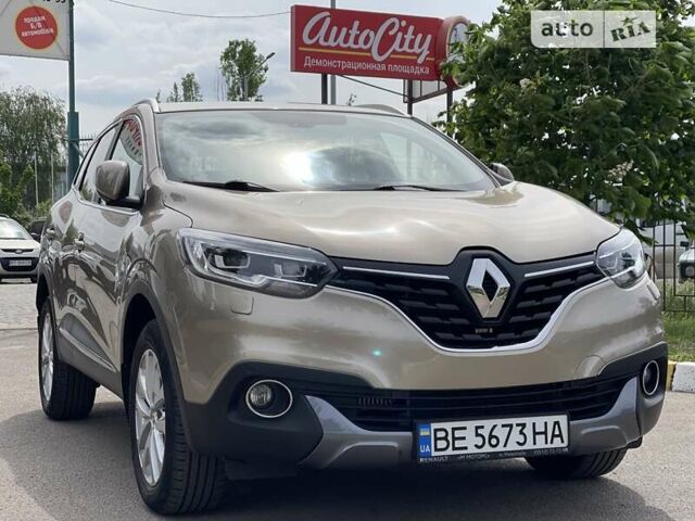 Бежевий Рено Kadjar, об'ємом двигуна 1.46 л та пробігом 41 тис. км за 18400 $, фото 2 на Automoto.ua