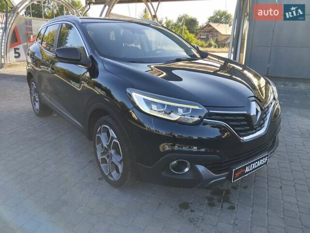 Черный Рено Kadjar, объемом двигателя 1.6 л и пробегом 153 тыс. км за 13900 $, фото 1 на Automoto.ua