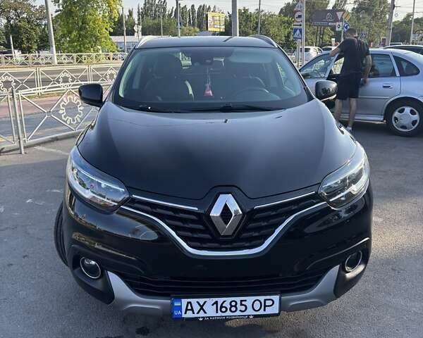 Черный Рено Kadjar, объемом двигателя 1.6 л и пробегом 147 тыс. км за 16900 $, фото 9 на Automoto.ua