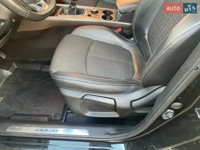 Черный Рено Kadjar, объемом двигателя 1.5 л и пробегом 183 тыс. км за 14200 $, фото 34 на Automoto.ua