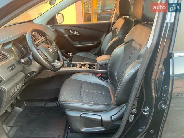 Черный Рено Kadjar, объемом двигателя 1.5 л и пробегом 183 тыс. км за 14200 $, фото 30 на Automoto.ua