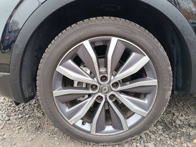 Черный Рено Kadjar, объемом двигателя 1.5 л и пробегом 216 тыс. км за 18000 $, фото 5 на Automoto.ua