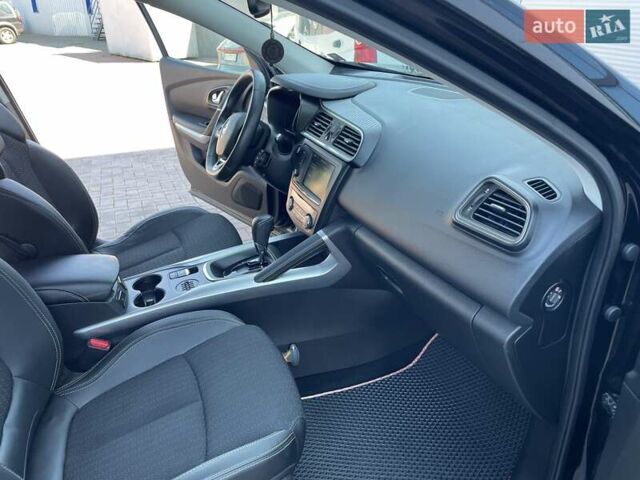 Чорний Рено Kadjar, об'ємом двигуна 1.46 л та пробігом 210 тис. км за 14900 $, фото 9 на Automoto.ua