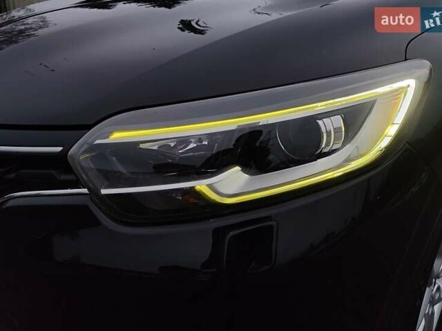 Черный Рено Kadjar, объемом двигателя 1.46 л и пробегом 235 тыс. км за 14500 $, фото 48 на Automoto.ua