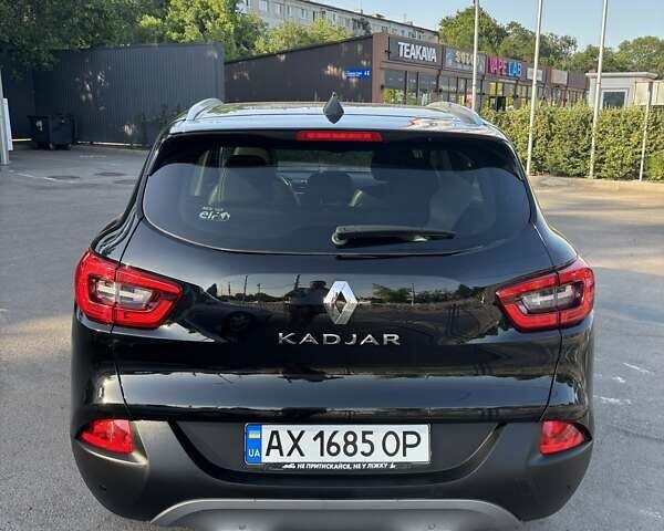 Черный Рено Kadjar, объемом двигателя 1.6 л и пробегом 147 тыс. км за 16900 $, фото 8 на Automoto.ua